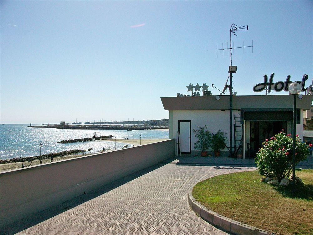Marocca Hotel Nettuno Exterior foto