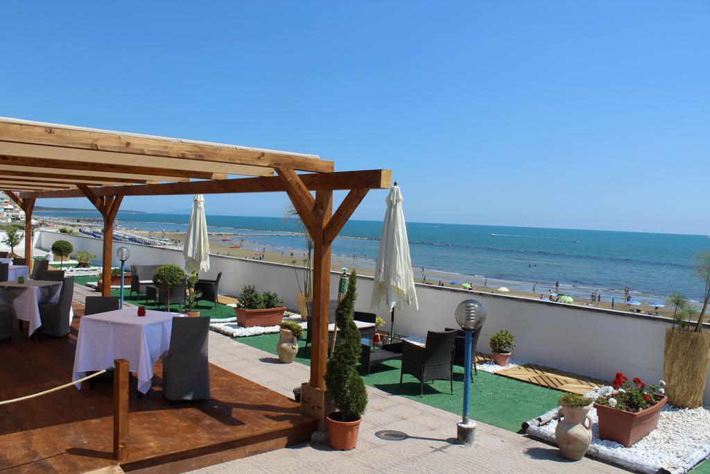 Marocca Hotel Nettuno Exterior foto